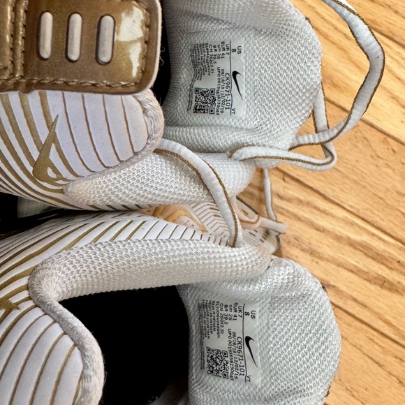 Nike Women’s Air Vapormax 369 Running Shoes Gold/ White Athletic Sneakers - Picture 15 of 15